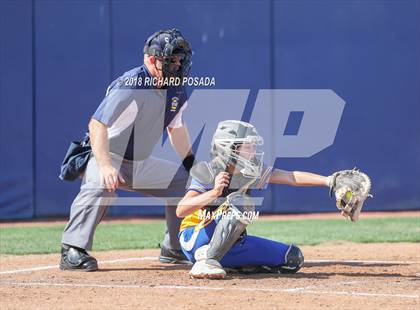 Thumbnail 2 in Exeter vs. Coalinga (CIF D4 Final) photogallery.