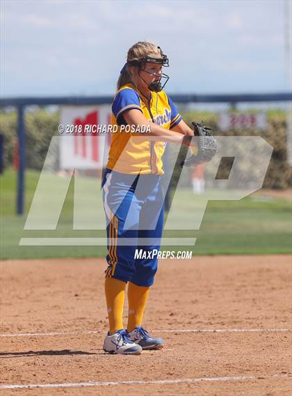 Thumbnail 1 in Exeter vs. Coalinga (CIF D4 Final) photogallery.