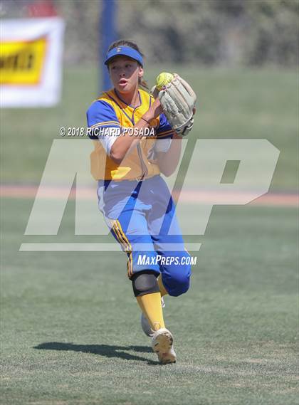 Thumbnail 3 in Exeter vs. Coalinga (CIF D4 Final) photogallery.