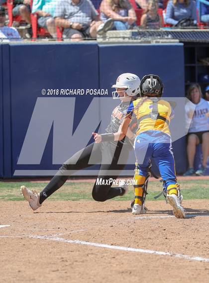 Thumbnail 3 in Exeter vs. Coalinga (CIF D4 Final) photogallery.