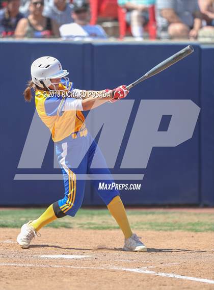 Thumbnail 2 in Exeter vs. Coalinga (CIF D4 Final) photogallery.
