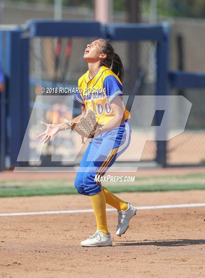 Thumbnail 1 in Exeter vs. Coalinga (CIF D4 Final) photogallery.