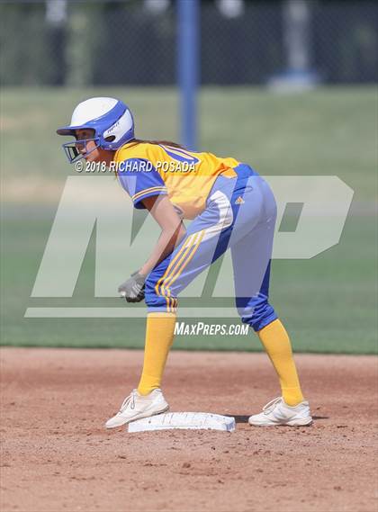 Thumbnail 2 in Exeter vs. Coalinga (CIF D4 Final) photogallery.