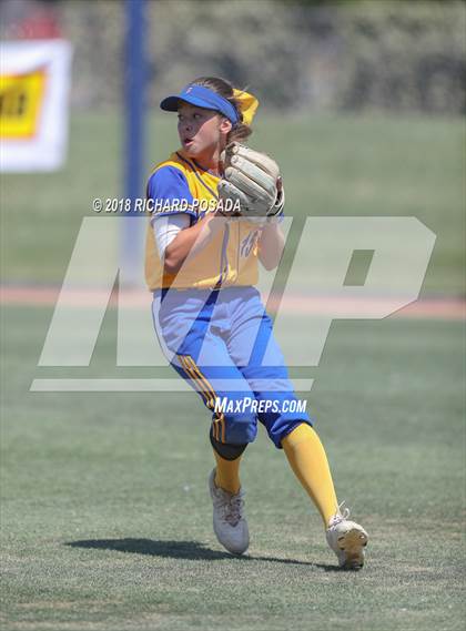 Thumbnail 3 in Exeter vs. Coalinga (CIF D4 Final) photogallery.