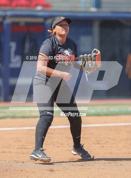 Thumbnail 3 in Exeter vs. Coalinga (CIF D4 Final) photogallery.