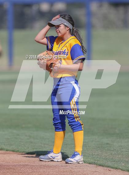 Thumbnail 1 in Exeter vs. Coalinga (CIF D4 Final) photogallery.