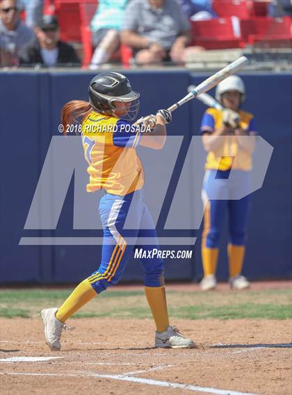 Thumbnail 2 in Exeter vs. Coalinga (CIF D4 Final) photogallery.