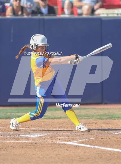 Thumbnail 2 in Exeter vs. Coalinga (CIF D4 Final) photogallery.