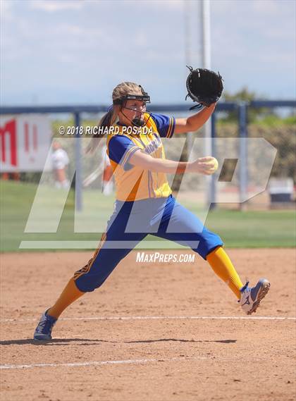 Thumbnail 1 in Exeter vs. Coalinga (CIF D4 Final) photogallery.