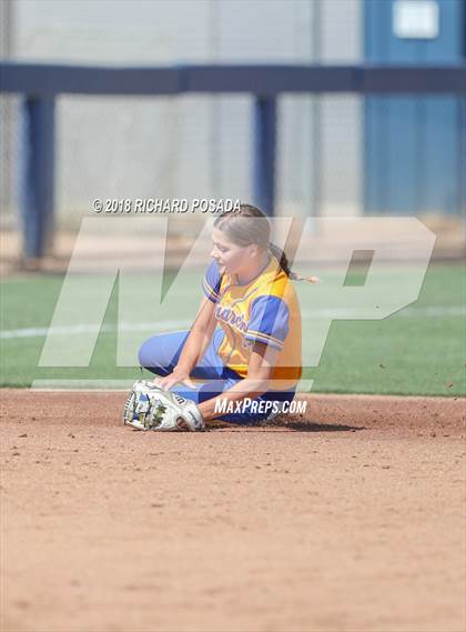 Thumbnail 1 in Exeter vs. Coalinga (CIF D4 Final) photogallery.