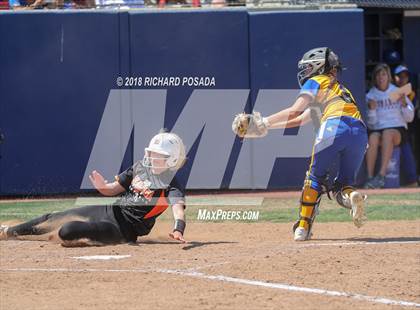 Thumbnail 2 in Exeter vs. Coalinga (CIF D4 Final) photogallery.