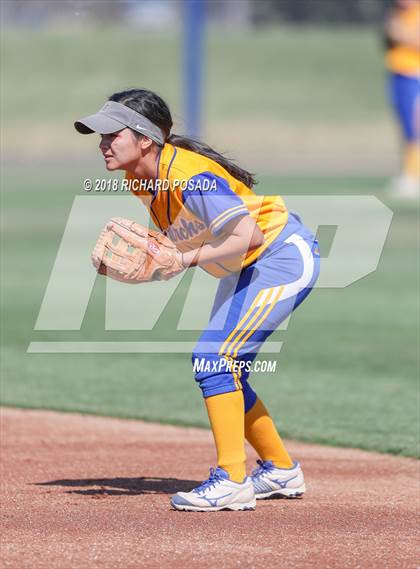 Thumbnail 1 in Exeter vs. Coalinga (CIF D4 Final) photogallery.