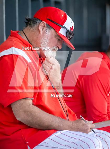 Thumbnail 3 in JSerra Catholic @ Mater Dei photogallery.