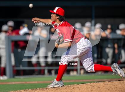 Thumbnail 2 in JSerra Catholic @ Mater Dei photogallery.
