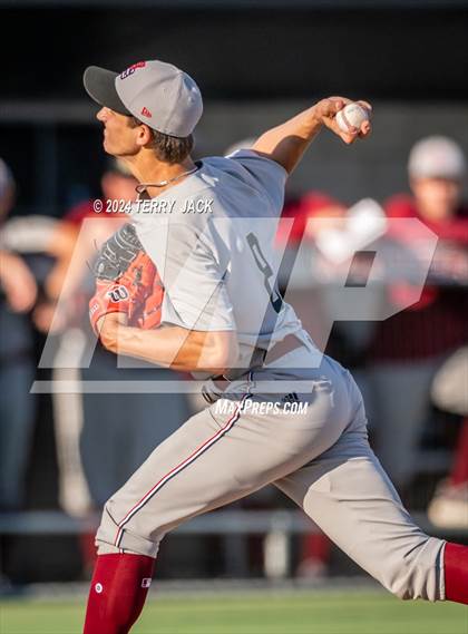 Thumbnail 2 in JSerra Catholic @ Mater Dei photogallery.