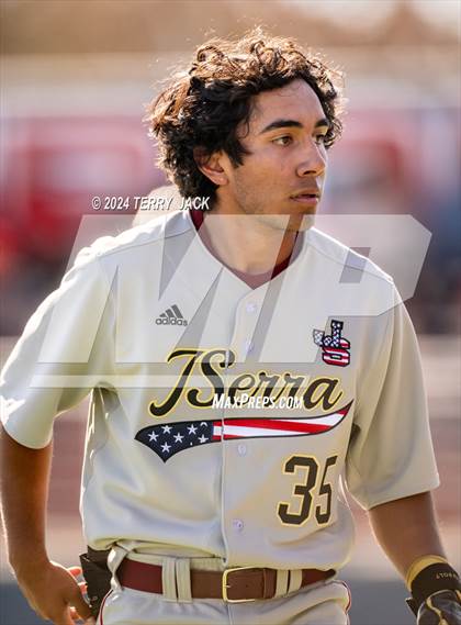 Thumbnail 1 in JSerra Catholic @ Mater Dei photogallery.