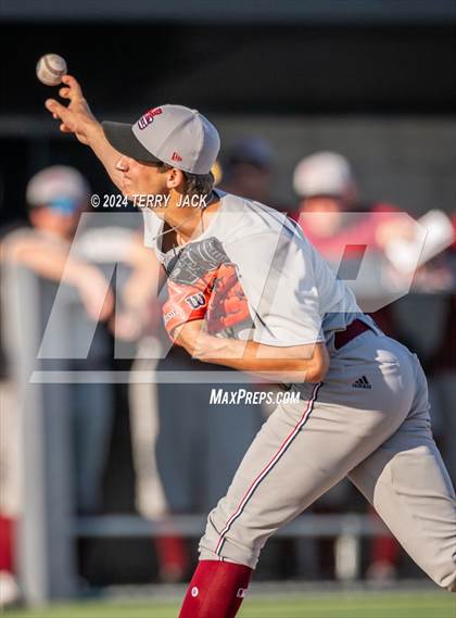 Thumbnail 3 in JSerra Catholic @ Mater Dei photogallery.