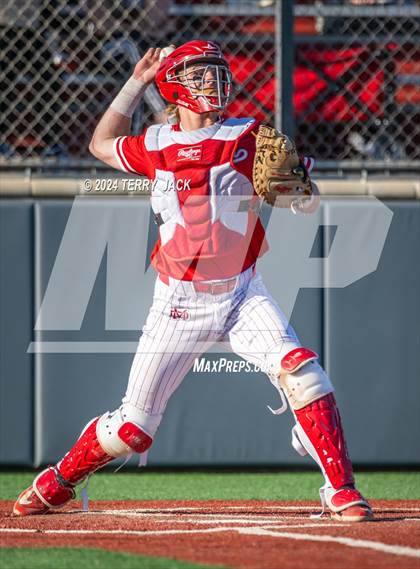 Thumbnail 2 in JSerra Catholic @ Mater Dei photogallery.