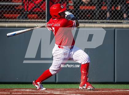 Thumbnail 2 in JSerra Catholic @ Mater Dei photogallery.
