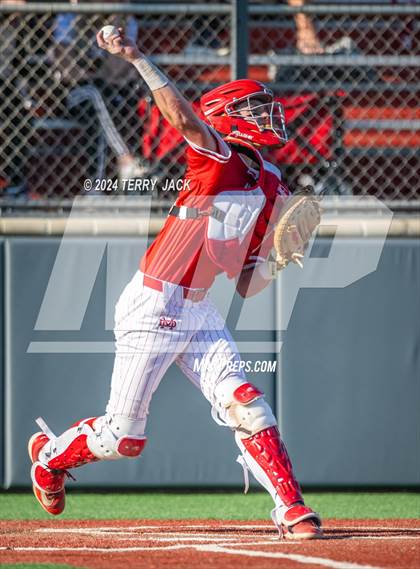 Thumbnail 3 in JSerra Catholic @ Mater Dei photogallery.