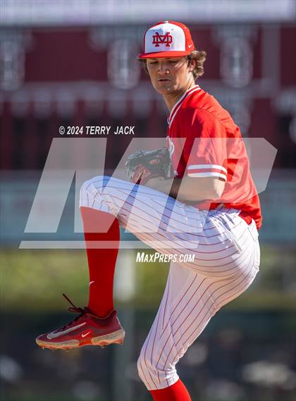 Thumbnail 2 in JSerra Catholic @ Mater Dei photogallery.