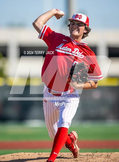 Thumbnail 3 in JSerra Catholic @ Mater Dei photogallery.