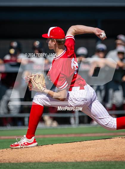 Thumbnail 1 in JSerra Catholic @ Mater Dei photogallery.