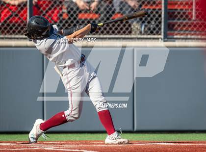 Thumbnail 1 in JSerra Catholic @ Mater Dei photogallery.