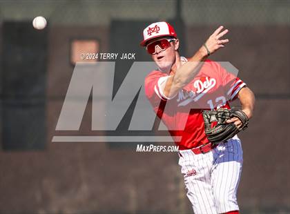 Thumbnail 3 in JSerra Catholic @ Mater Dei photogallery.