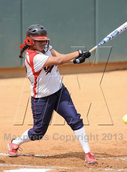 Thumbnail 1 in Mary Star of the Sea vs. Bellarmine-Jefferson (CIF SS D6 Final) photogallery.