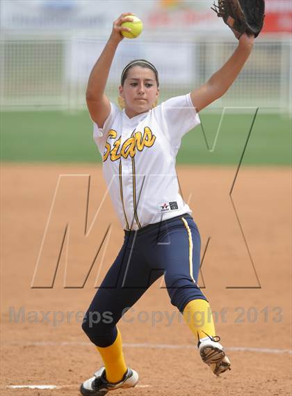 Thumbnail 1 in Mary Star of the Sea vs. Bellarmine-Jefferson (CIF SS D6 Final) photogallery.