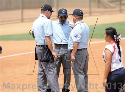 Thumbnail 2 in Mary Star of the Sea vs. Bellarmine-Jefferson (CIF SS D6 Final) photogallery.
