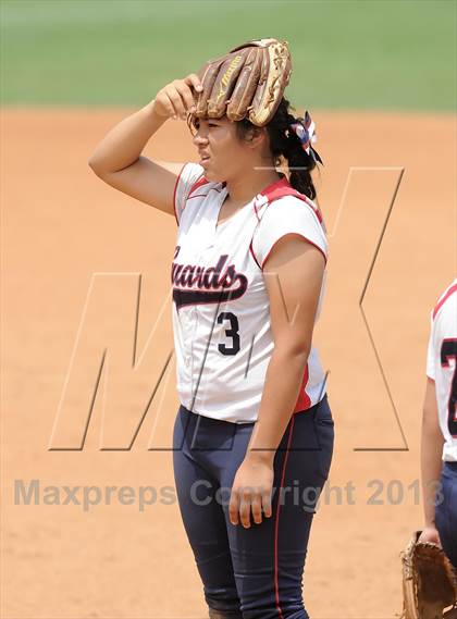 Thumbnail 3 in Mary Star of the Sea vs. Bellarmine-Jefferson (CIF SS D6 Final) photogallery.