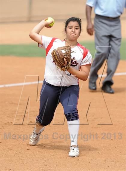 Thumbnail 1 in Mary Star of the Sea vs. Bellarmine-Jefferson (CIF SS D6 Final) photogallery.