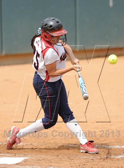 Thumbnail 3 in Mary Star of the Sea vs. Bellarmine-Jefferson (CIF SS D6 Final) photogallery.