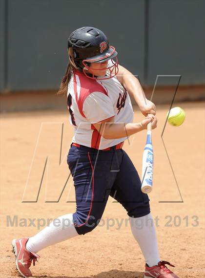 Thumbnail 2 in Mary Star of the Sea vs. Bellarmine-Jefferson (CIF SS D6 Final) photogallery.