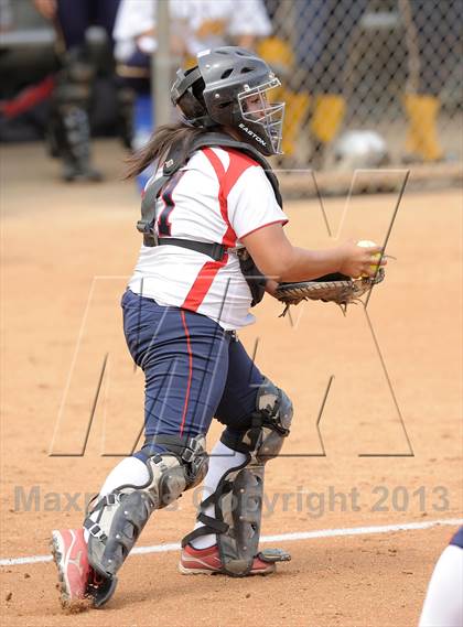 Thumbnail 1 in Mary Star of the Sea vs. Bellarmine-Jefferson (CIF SS D6 Final) photogallery.