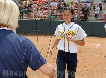 Thumbnail 2 in Mary Star of the Sea vs. Bellarmine-Jefferson (CIF SS D6 Final) photogallery.