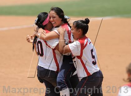 Thumbnail 1 in Mary Star of the Sea vs. Bellarmine-Jefferson (CIF SS D6 Final) photogallery.