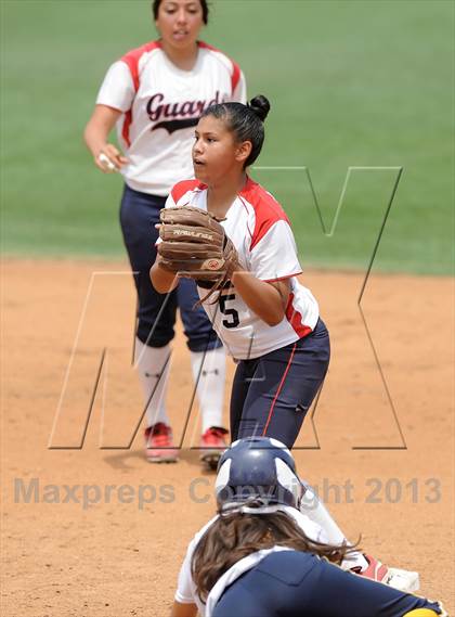 Thumbnail 1 in Mary Star of the Sea vs. Bellarmine-Jefferson (CIF SS D6 Final) photogallery.