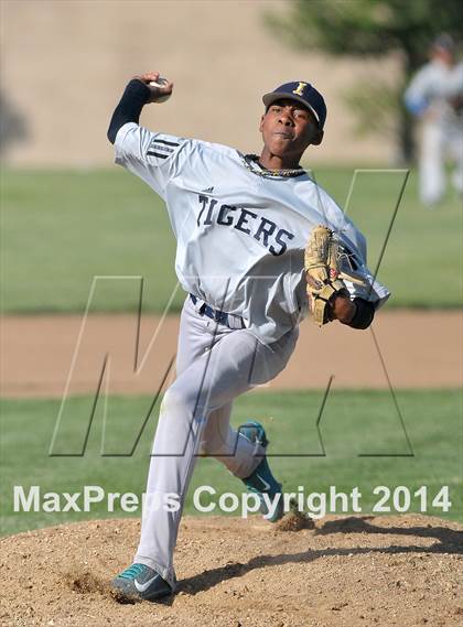 Thumbnail 1 in River Valley @ Inderkum photogallery.
