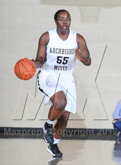 Thumbnail 3 in Archbishop Mitty vs. Sacred Heart (Nike Tournament of Champions) photogallery.