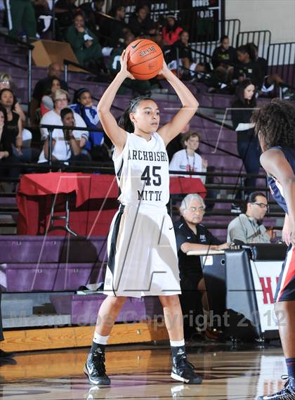 Thumbnail 1 in Archbishop Mitty vs. Sacred Heart (Nike Tournament of Champions) photogallery.