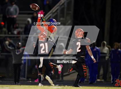 Thumbnail 3 in Armstrong (Kennedy) vs Brentsville District (VHSL Class 3 Region Final) photogallery.