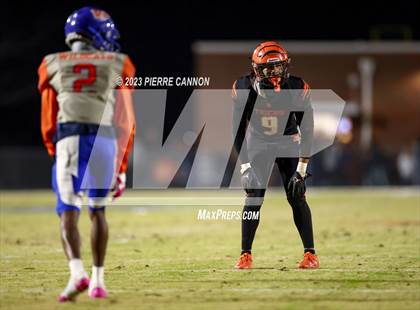 Thumbnail 2 in Armstrong (Kennedy) vs Brentsville District (VHSL Class 3 Region Final) photogallery.