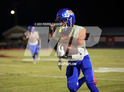 Thumbnail 3 in Armstrong (Kennedy) vs Brentsville District (VHSL Class 3 Region Final) photogallery.
