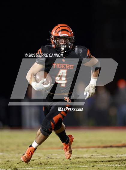 Thumbnail 3 in Armstrong (Kennedy) vs Brentsville District (VHSL Class 3 Region Final) photogallery.
