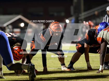 Thumbnail 2 in Armstrong (Kennedy) vs Brentsville District (VHSL Class 3 Region Final) photogallery.