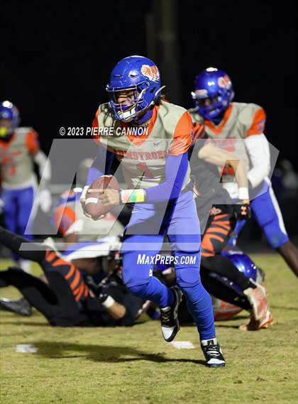 Thumbnail 2 in Armstrong (Kennedy) vs Brentsville District (VHSL Class 3 Region Final) photogallery.