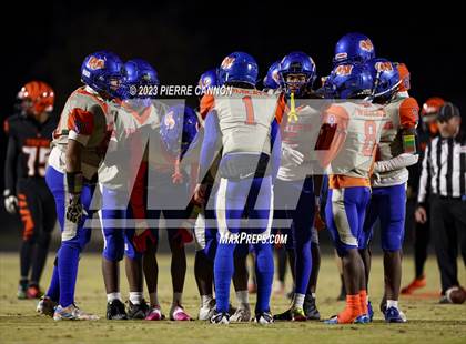 Thumbnail 2 in Armstrong (Kennedy) vs Brentsville District (VHSL Class 3 Region Final) photogallery.